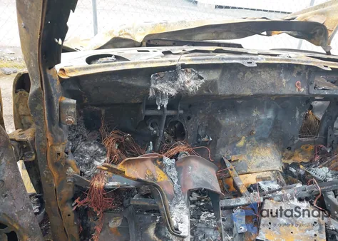 2005 Ford Explorer Sport Trac Adrenalin/Xls/Xlt from USA, damaged, VIN 1FMZU67K55UB31958